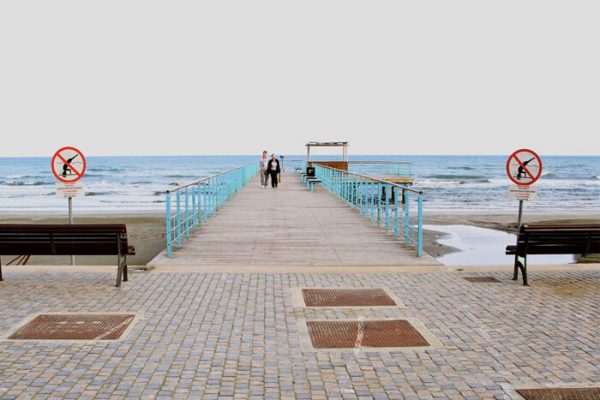 Larnaca beachers and sefront (1)